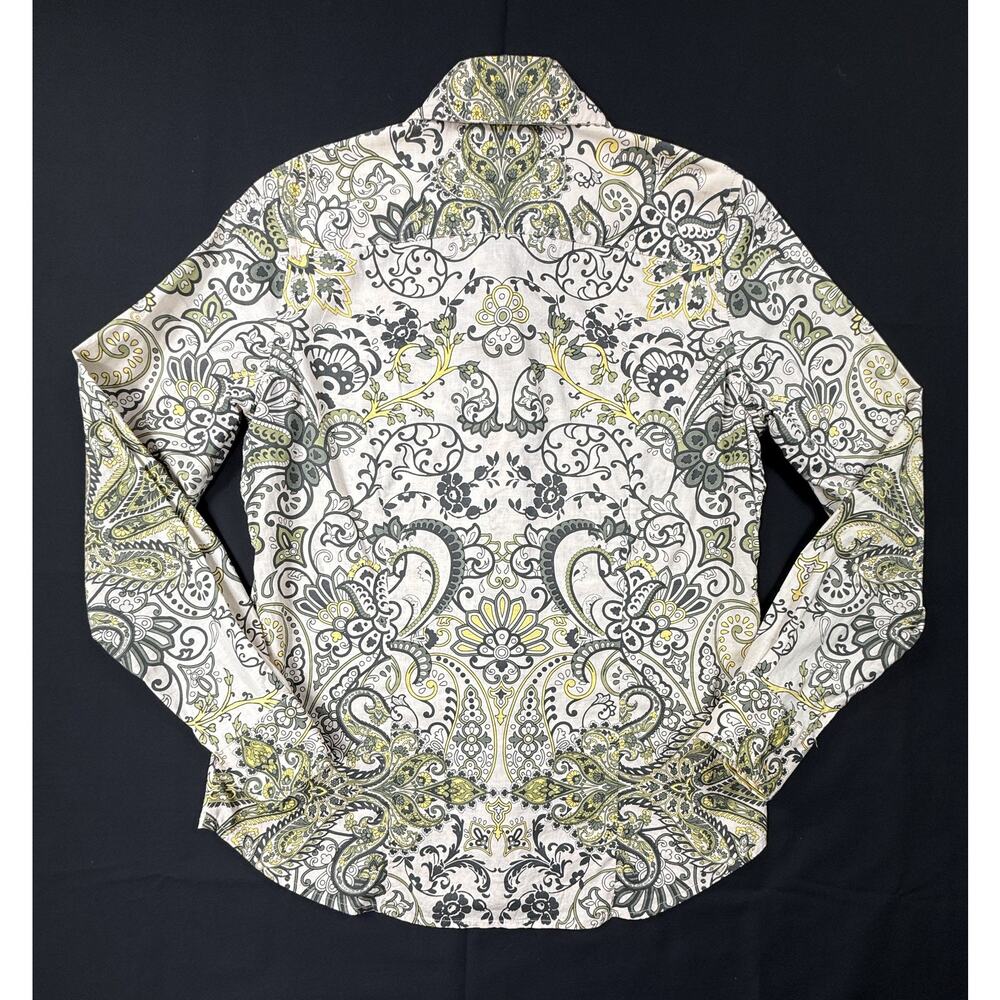 Robert Graham Women's Paisley Flip Cuff Shirt Top Blouse Sz Medium Limited - Picture 9 of 15